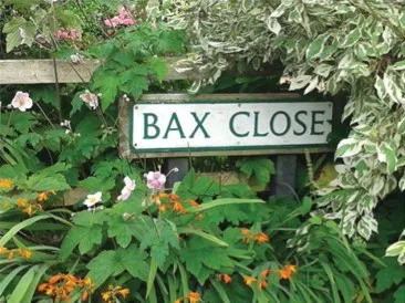 Bax-Close