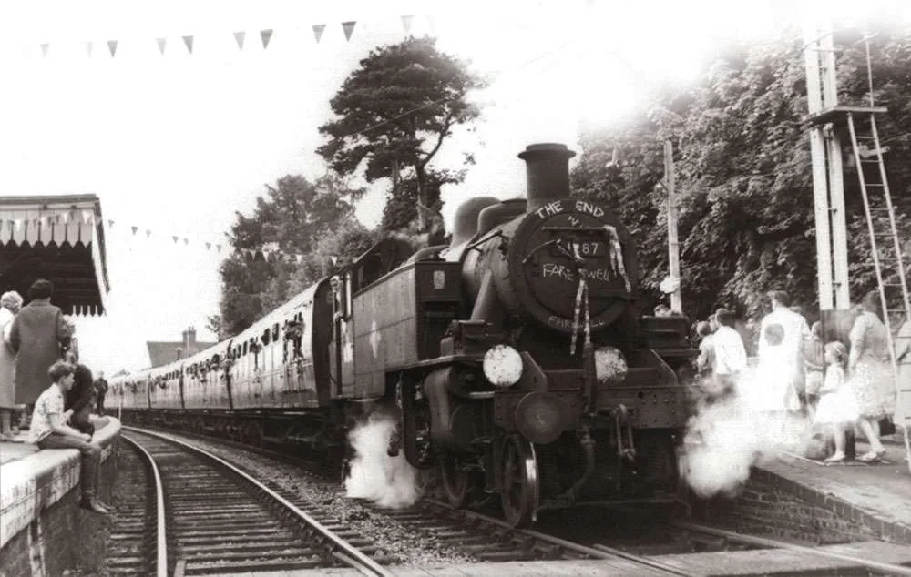 The last Scheduled train to horsham