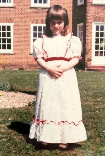 me in dress