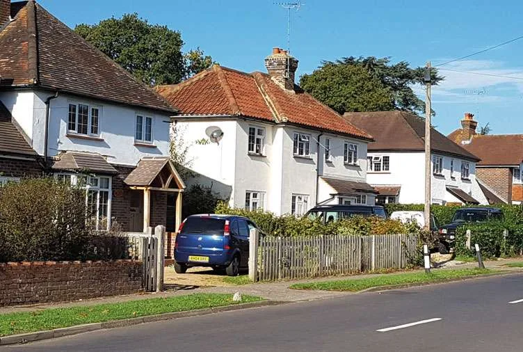 3 Houses