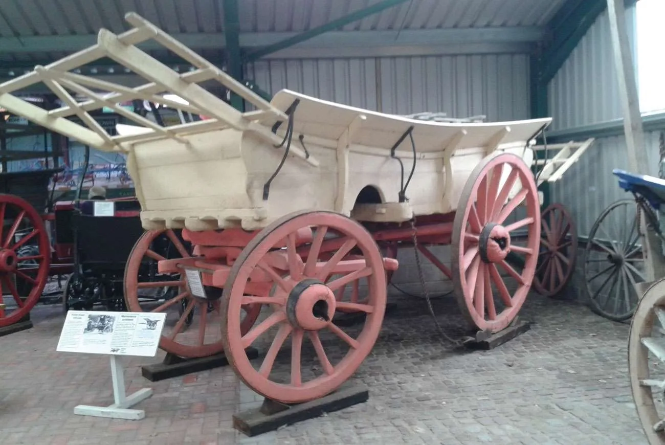 A wagon, also in Surrey colours, at Tilford Museum