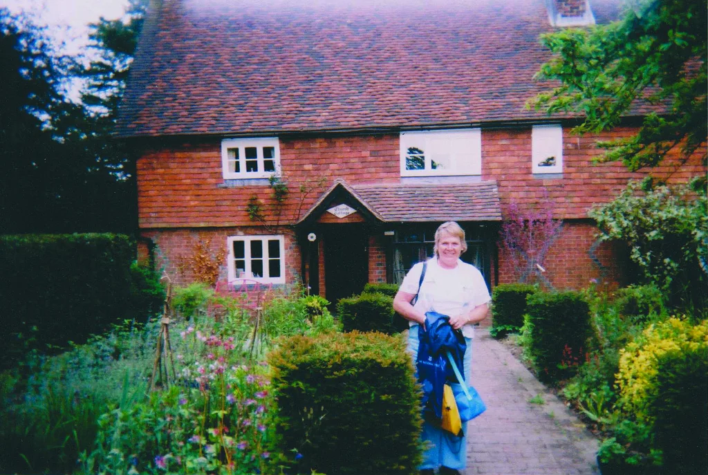 cottage 2