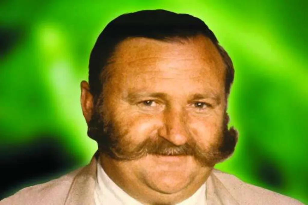 Bruce McKenzie