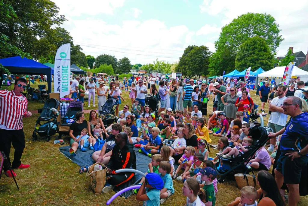 CROWD