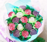 Vanilla Cupcake Bouquet